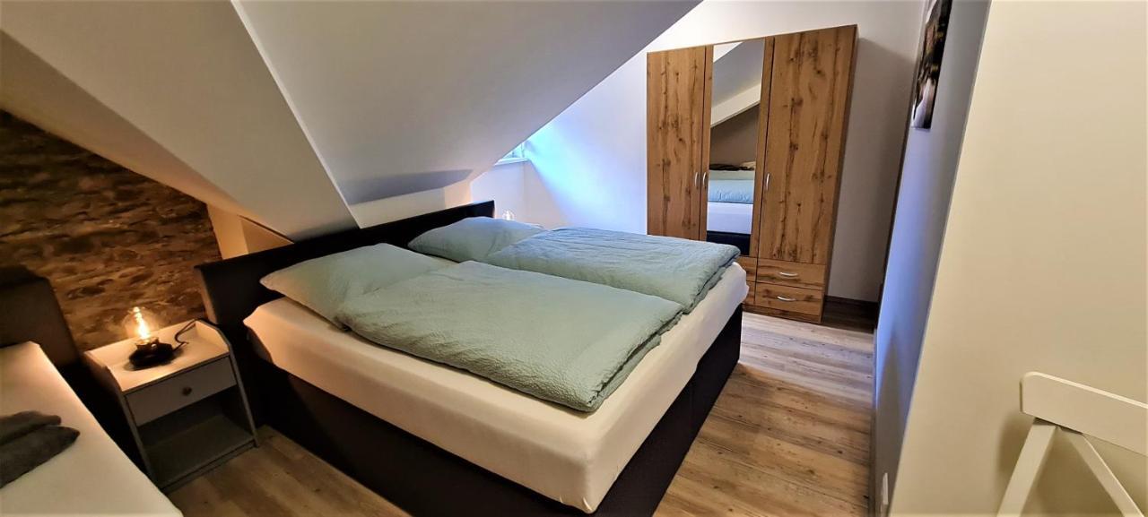 Am Fluss Apartment Klotten